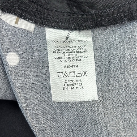 Ann Taylor LOFT Polka Dot High Rise Pull-On Tapered Pants Black Large - Picture 8 of 8